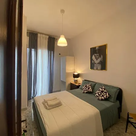 Matrimoniale Cado Dalle Nubi Con Bagno Privato E Balcone * Bari